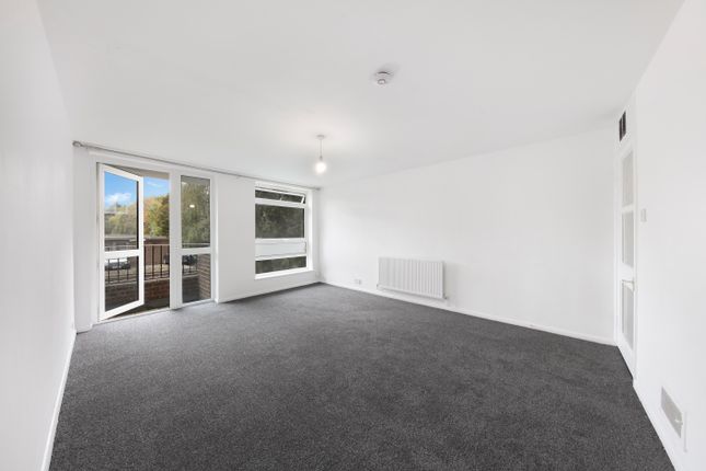 Duffield Close, Harrow photo 4