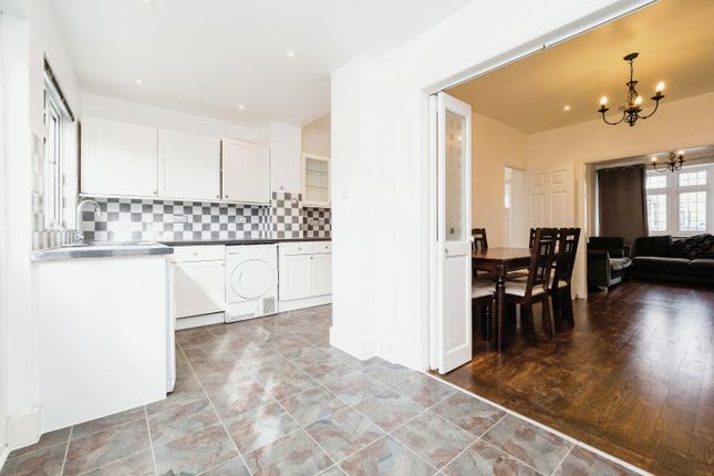 Terraced house for sale in Mount Pleasant Road, Romford