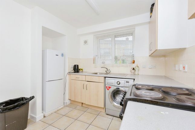 1, Calgary Road, Leicester photo 4