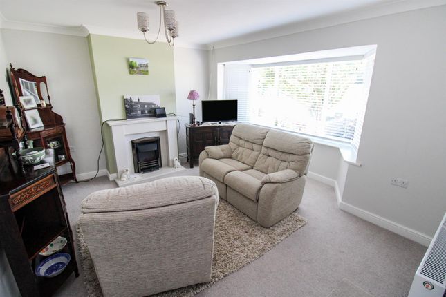 Semi-detached house for sale in Collingwood Avenue, Corby