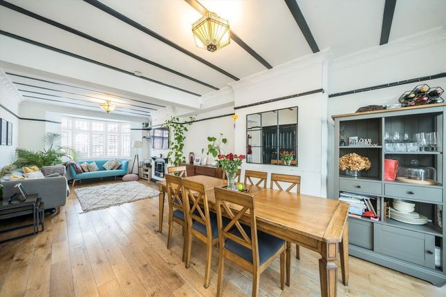 213, Raeburn Avenue, Surbiton photo 4