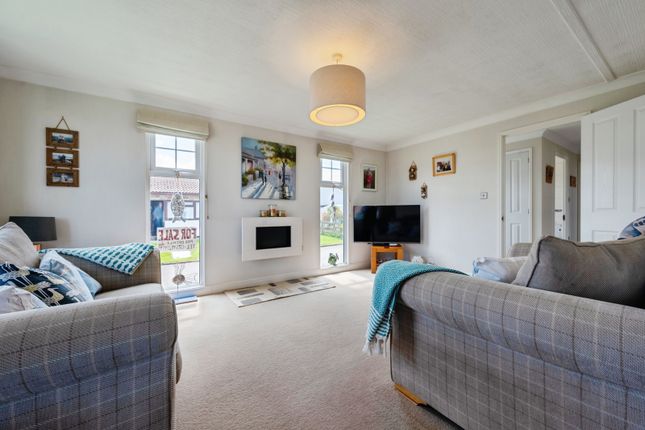 12 Porthmissen,, St. Merryn Holiday Village, Padstow photo 3