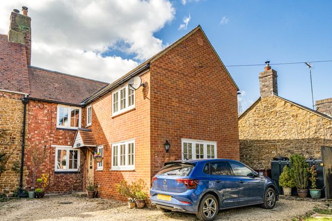 3-bed house on Celandine Cottage, Manor Road, Great Bourton, £450,000