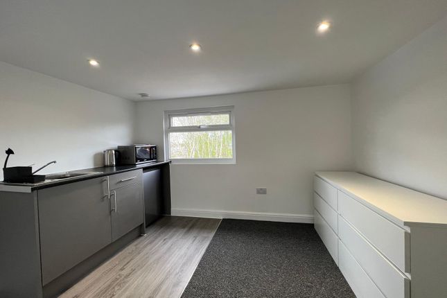 Property to rent in Florence Street, Swindon
