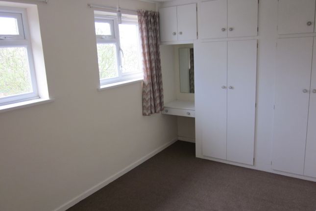 8, HEDDINGTON CLOSE, LEICESTER photo 4