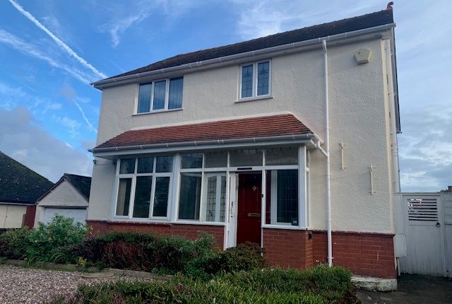 Thumbnail Detached house to rent in Holyrood Avenue, Colwyn Bay