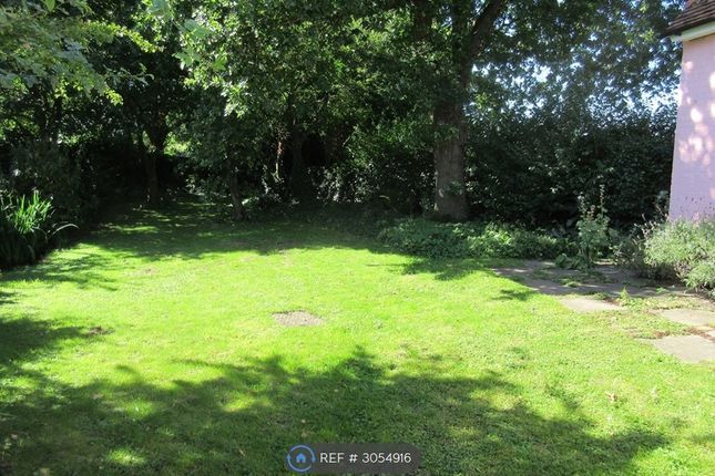A Gull Cottages, Landermere Quay, Thorpe-Le-Soken, Essex. photo 3