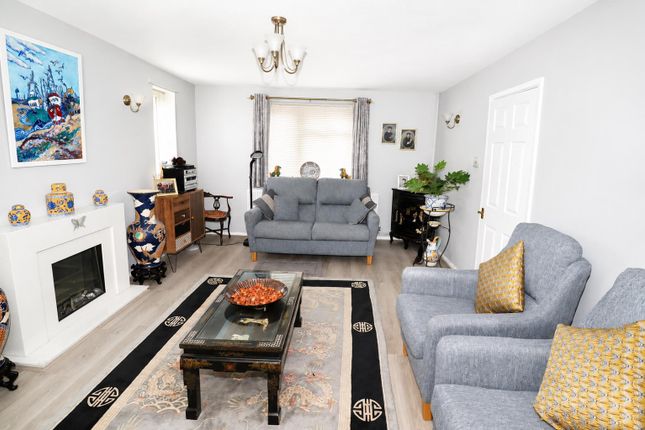 12, Manor Road, Bexhill-on-Sea photo 2