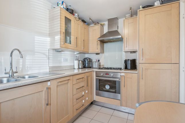 8, Daisy Lane, Stotfold photo 3