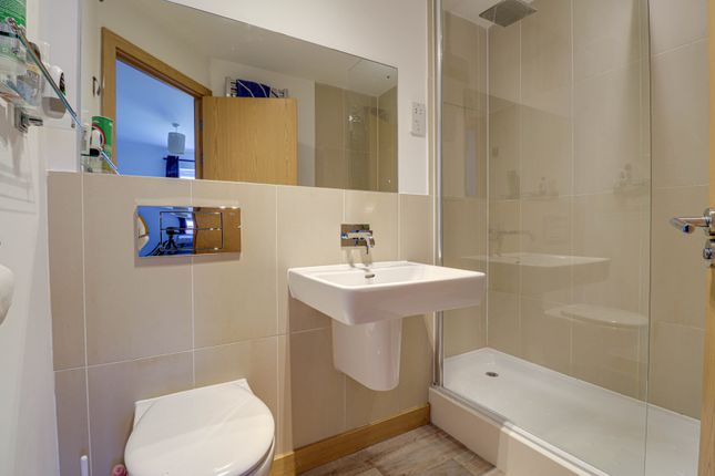 3, Sanders Place, St. Albans photo 2