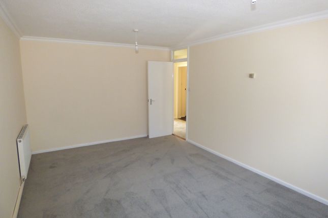 Abbotts Place, Chelmsford photo 2