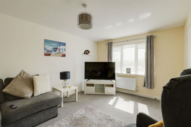32 Brambling Road, Nottingham photo 2
