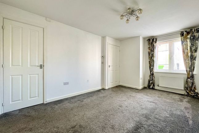30 Rainscombe Road, Swindon photo 2