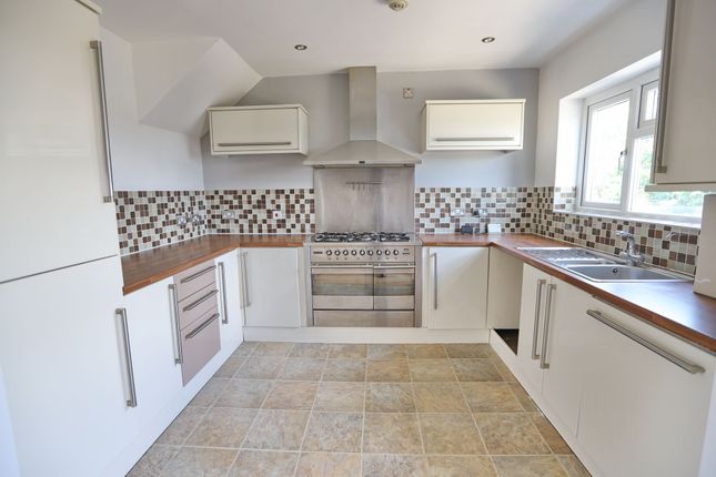 18 Chapel Road, Manchester photo 5