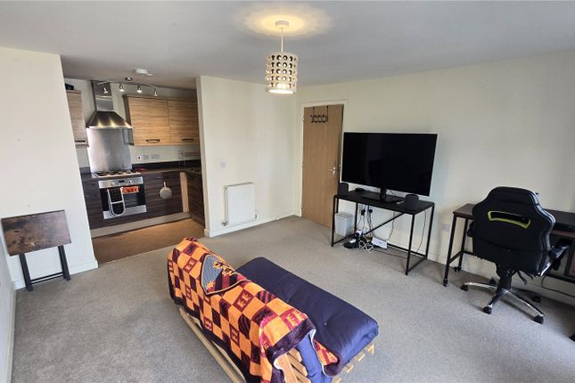 330, Monticello Way, Coventry photo 3