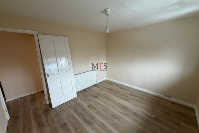 Church Road, Bedfont photo 4