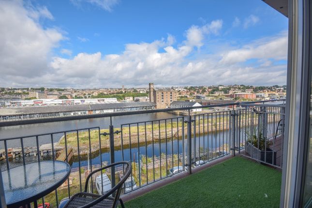2 bed flat to rent in South Victoria Dock, City Centre, Dundee DD1
