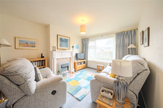 6, Carlton Garth, Leeds photo 2
