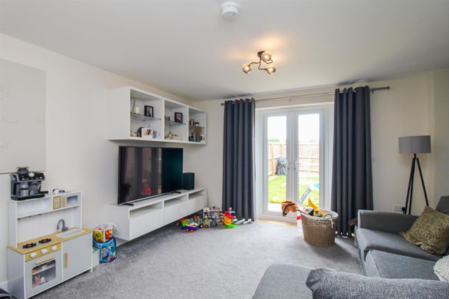 8, Oak Mews, Normanton photo 4