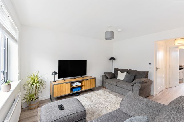 2, Maxwell Grove, Armadale, Bathgate photo 3