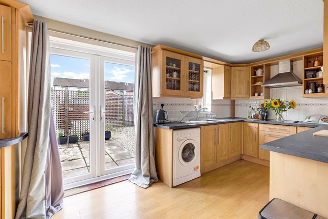 2 Mimosa Close, Nottingham photo 4