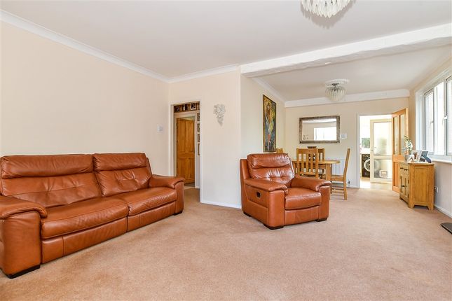 Mitcham Road, Dymchurch photo 4