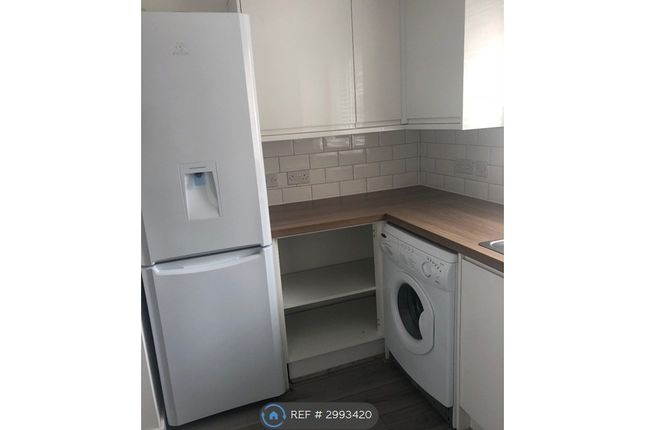 Flat, West St Bedminster, Bristol photo 5