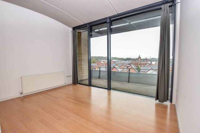 3515 Budenberg, 34, Woodfield Road, Greater Manchester photo 5