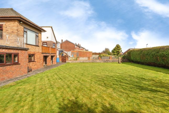 Mount Vista,, Mold Road, Flintshire photo 2