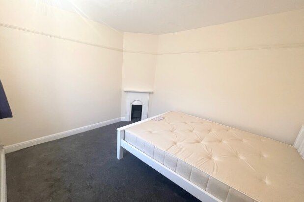 Thumbnail Studio to rent in Room 4, 31 Imperial Road, Nottingham
