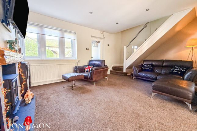 20a, Pot Green, Bury photo 2