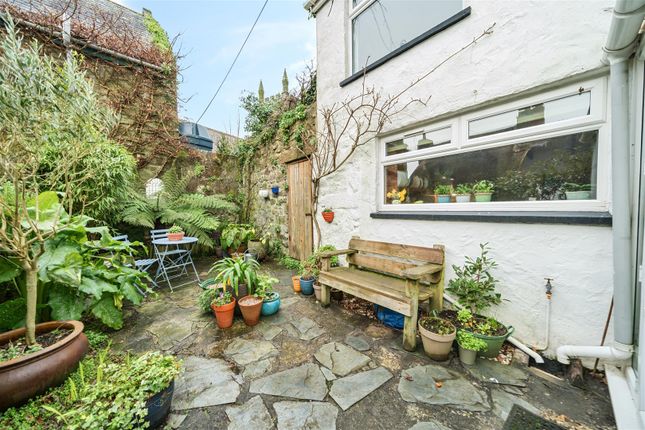 Cottage for sale in Church Square, Constantine, Falmouth