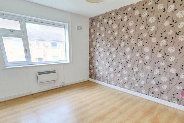 11c Hinton Road, Crewe photo 4