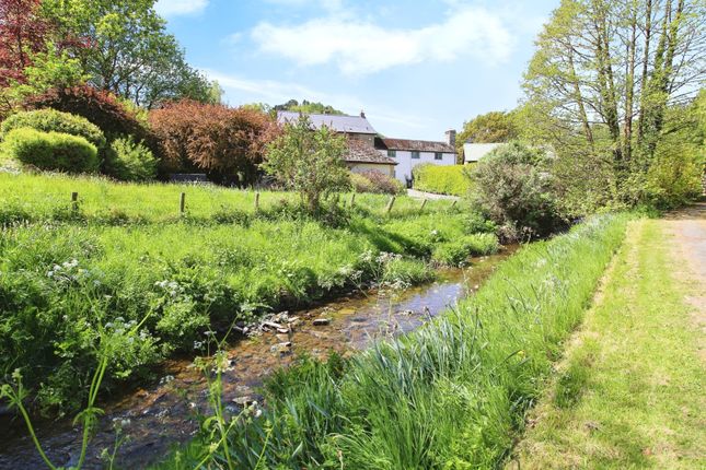 Detached Period Family House