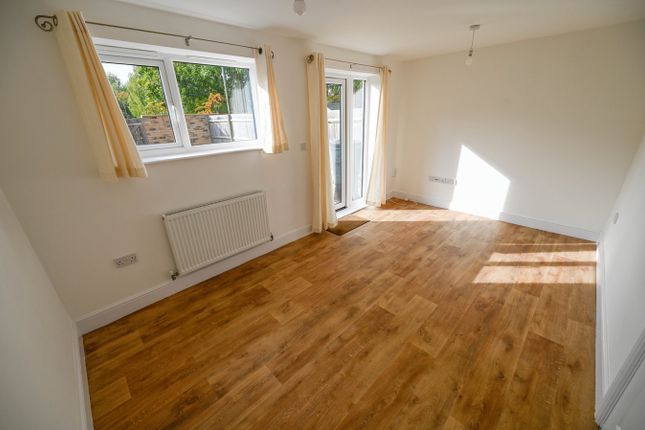 3, Merley, Wimborne photo 3
