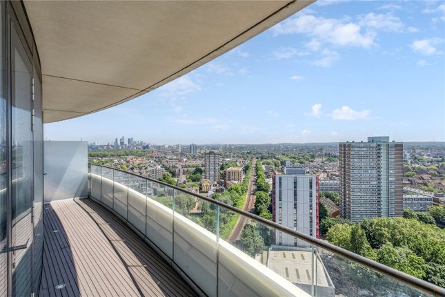 Flat for sale in Lombard Wharf, Lombard Road, London