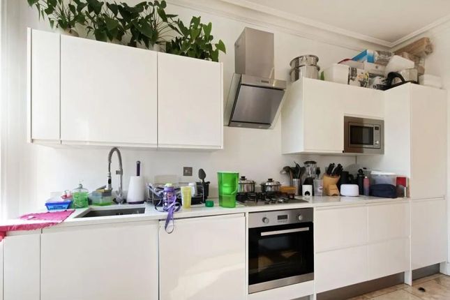 Wendover Road, London photo 3