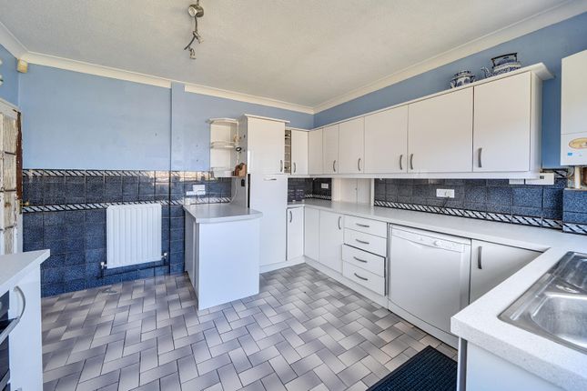 25, Pondfield Road, Hayes photo 2