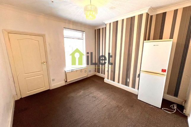 19 Alcombe Road, Northampton photo 3