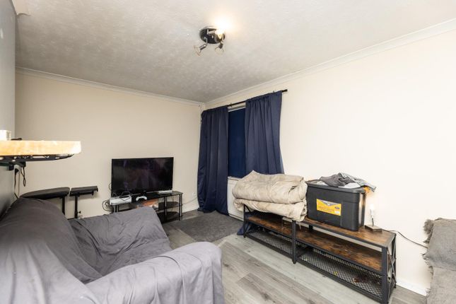23, Foss Walk, Castleford photo 2