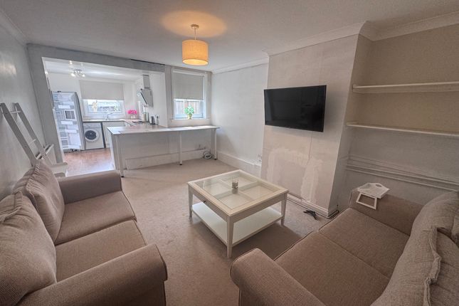 19 Craigievar Place, Aberdeen photo 2