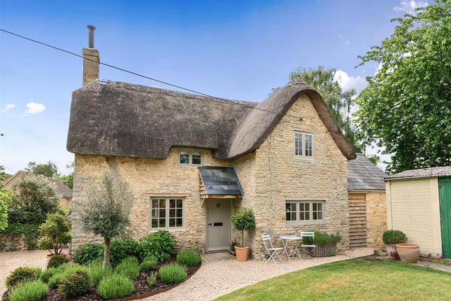 2-bed house on Williams Cottage, North Lane, Weston-On-The-Green, £575,000
