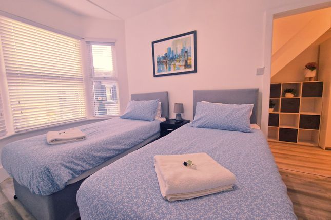 Live-Cla685 - 56 56,, Clapham Road, Liverpool photo 5