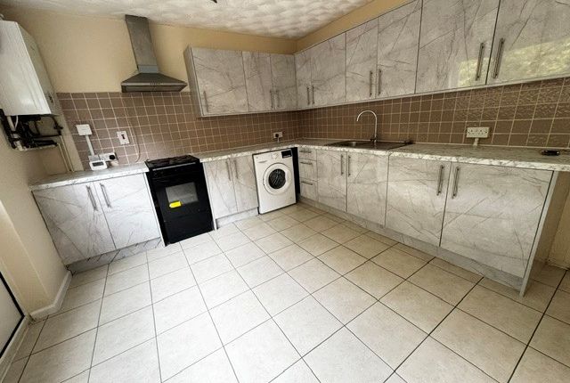 19, Buckman Close, MILTON KEYNES photo 4
