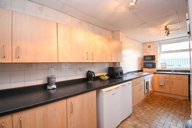 20 Corporation Road, Manchester photo 4