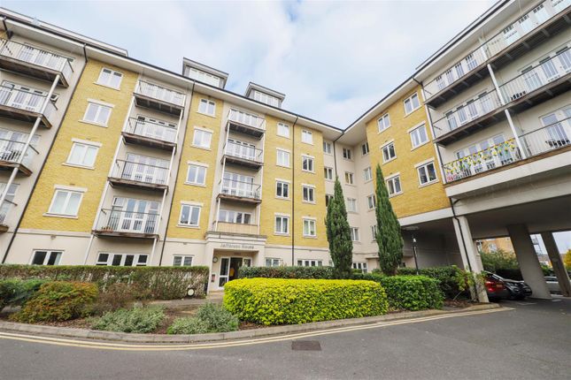 1-bed flat on 6, Jefferson House, Park Lodge Avenue, West Drayton, £210,000
