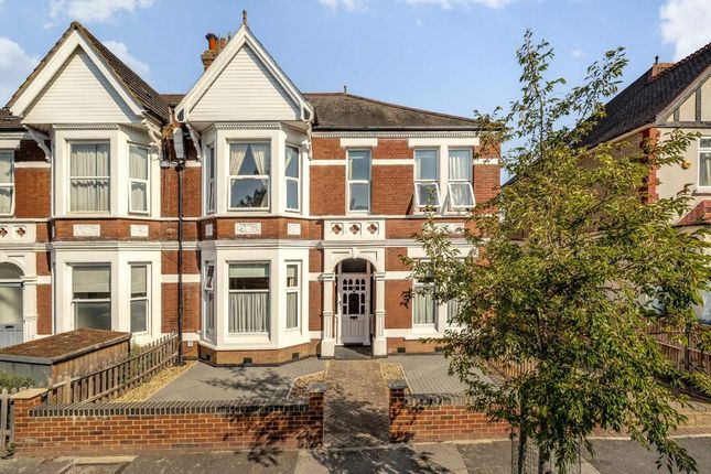 2-bed flat on 30, Cunningham Park, Harrow, £399,950