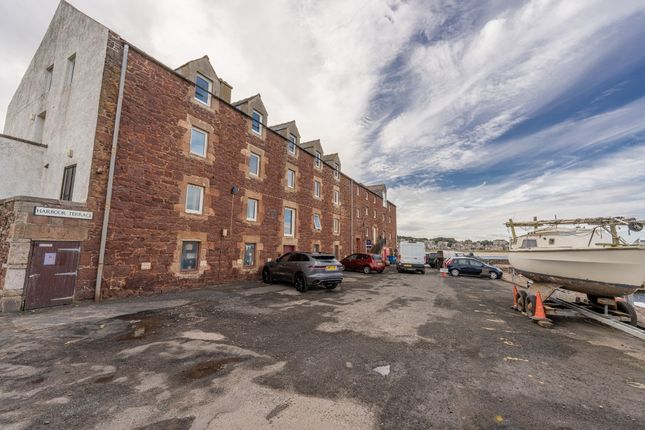 Flat to rent in Harbour Terrace, North Berwick, East Lothian EH39