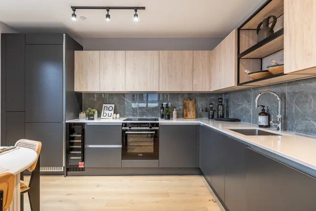Hamptons - London New Homes