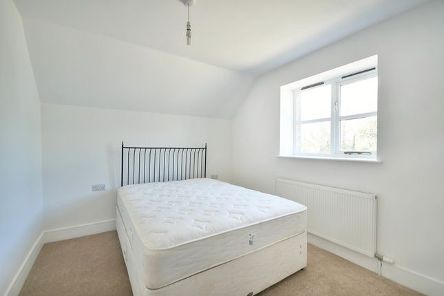 Property to rent in Fairford